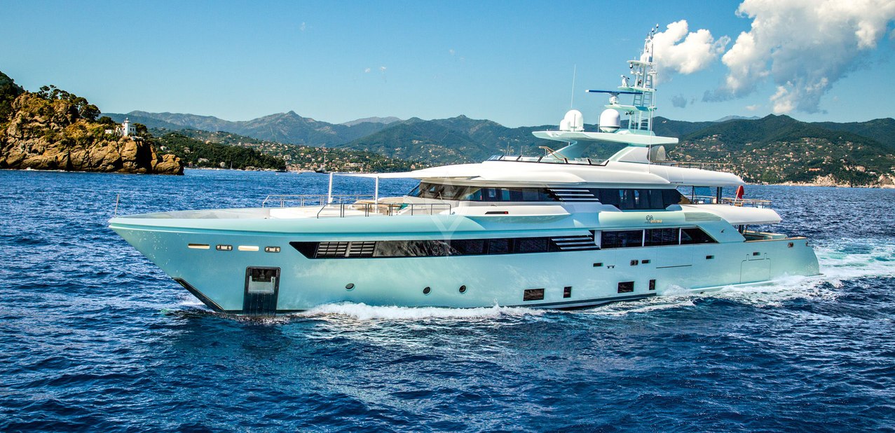 Latona Charter Yacht