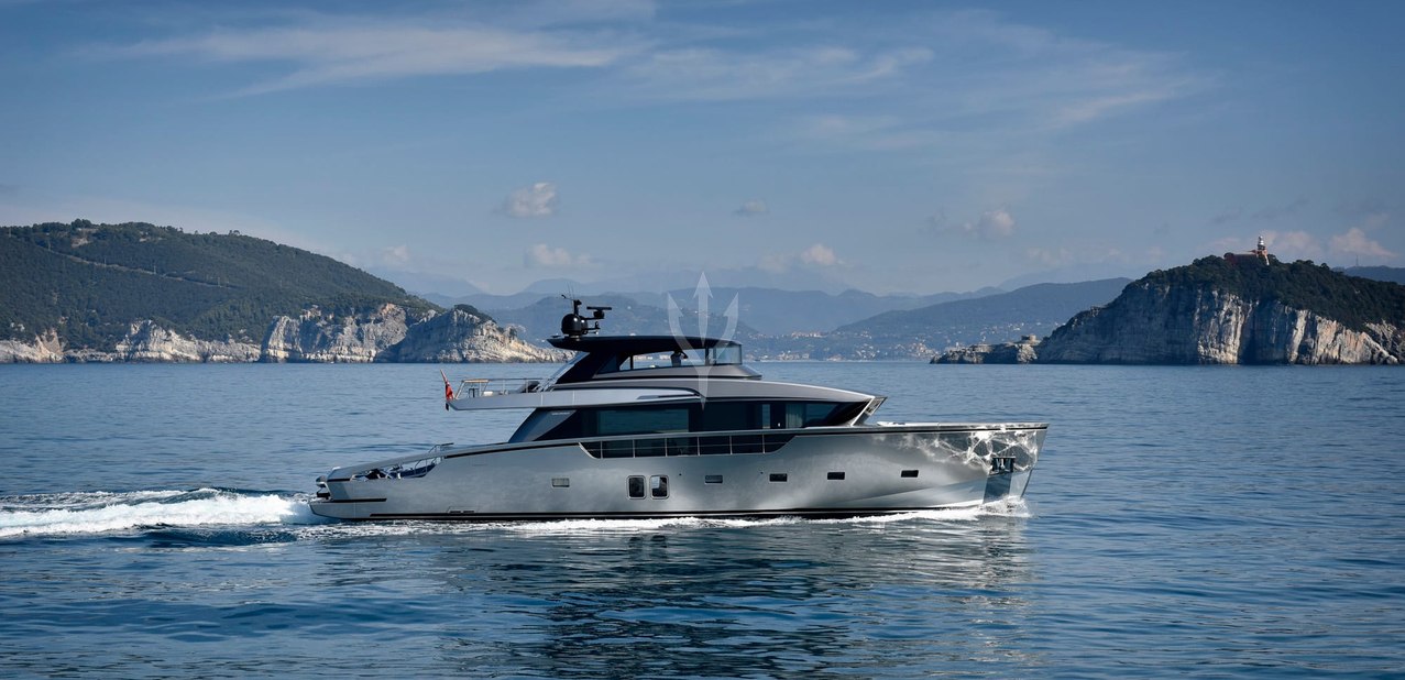 Tesa Charter Yacht