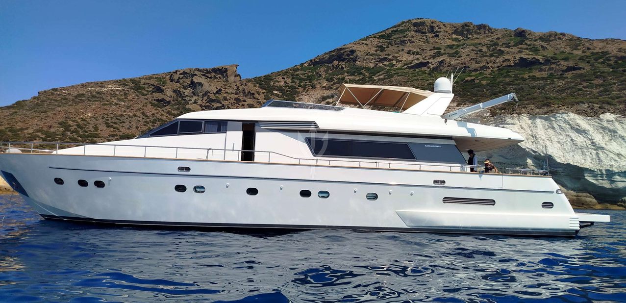 Mamma's Charter Yacht