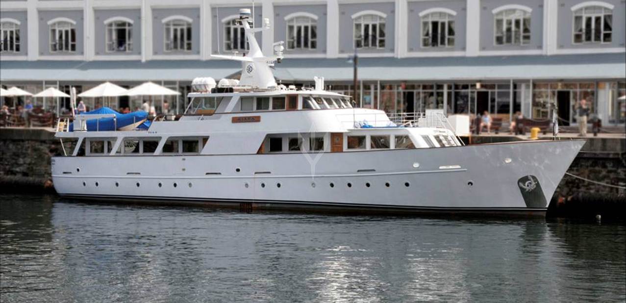 Jackie O Charter Yacht