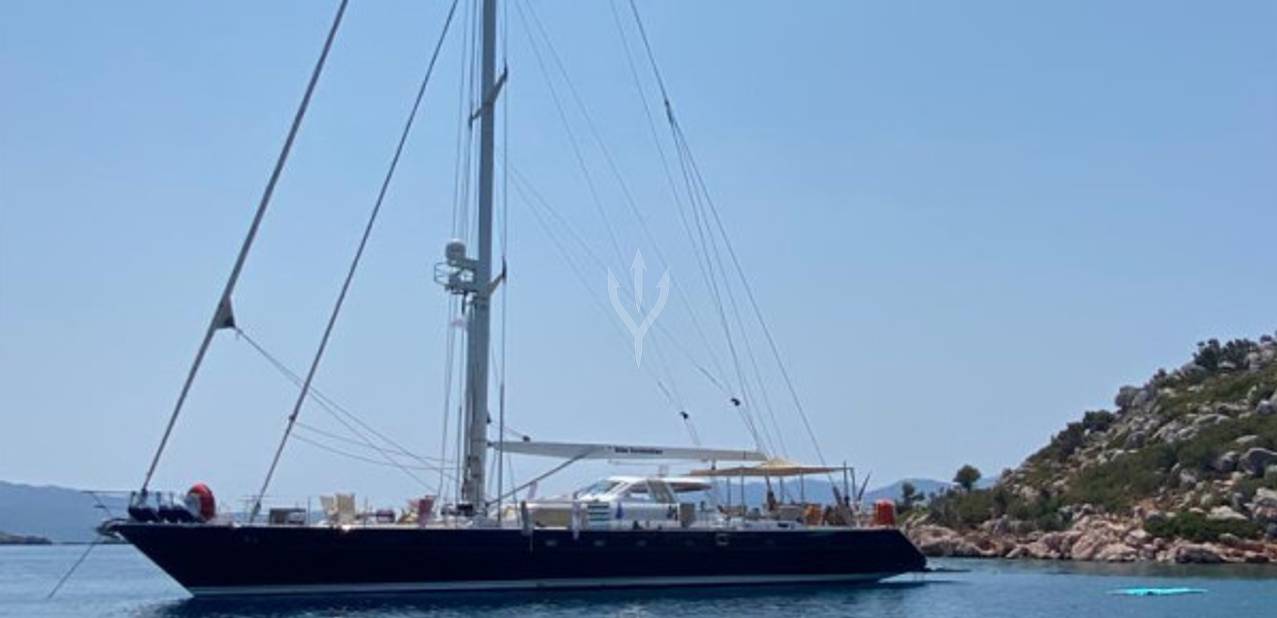 Blue Fascination Charter Yacht