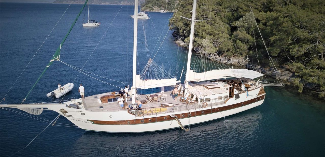 Amazon Solo Charter Yacht