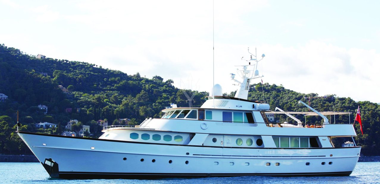 C Side Charter Yacht