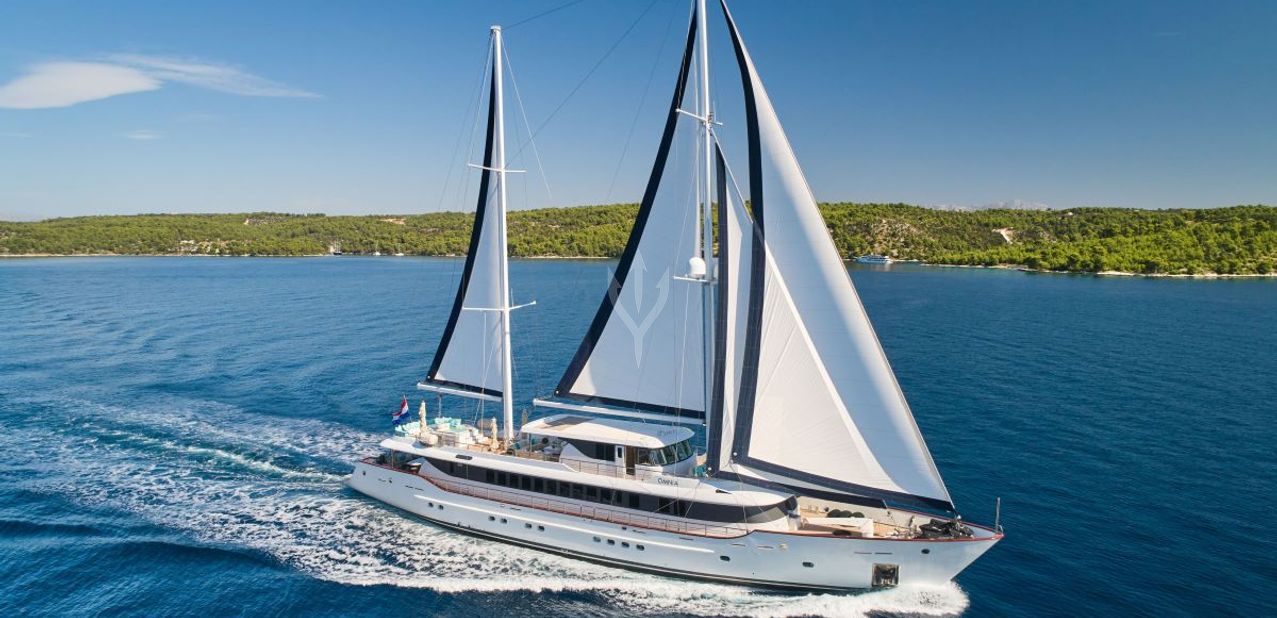 Omnia Charter Yacht