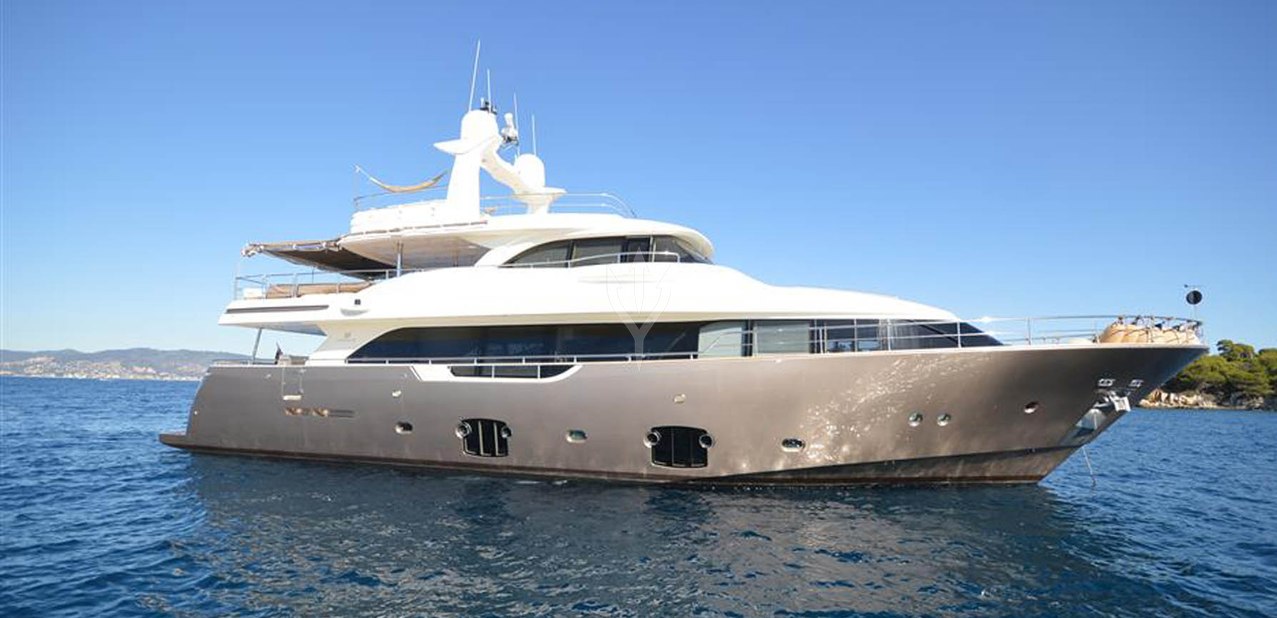 My Way II Charter Yacht