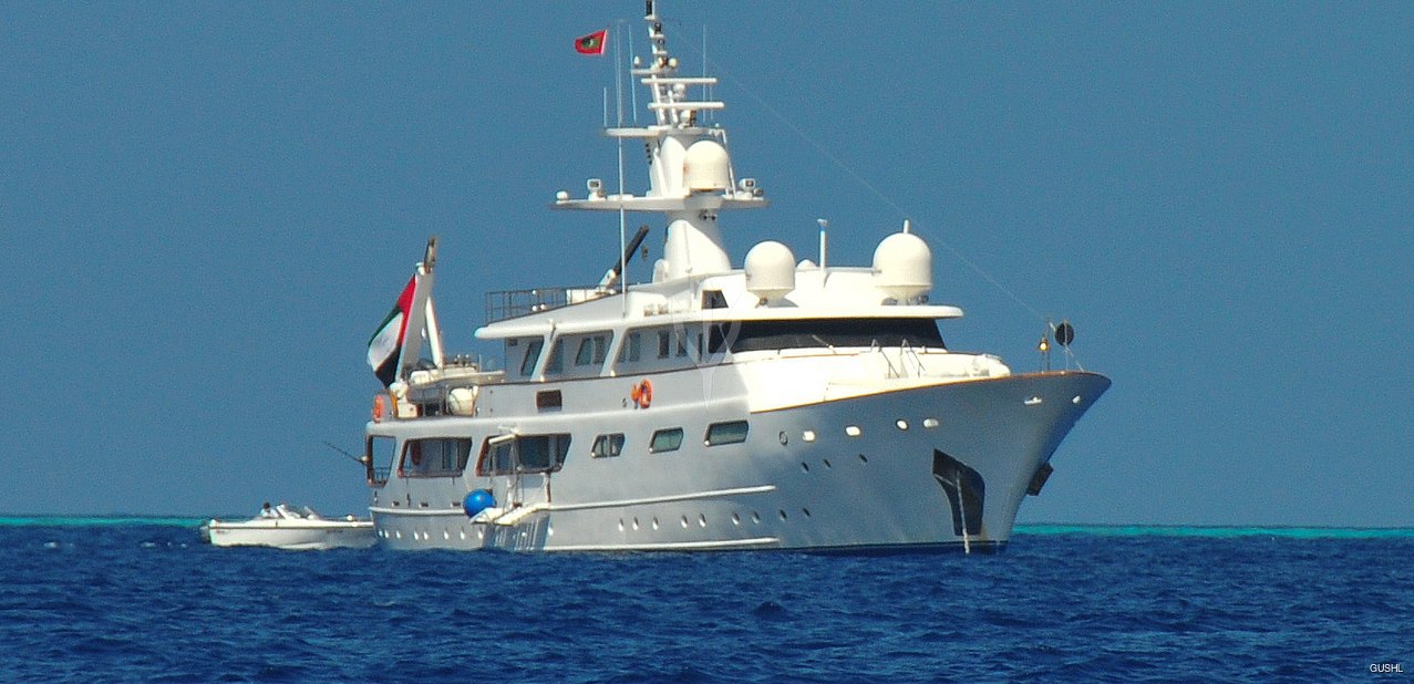 Um Hurair Charter Yacht
