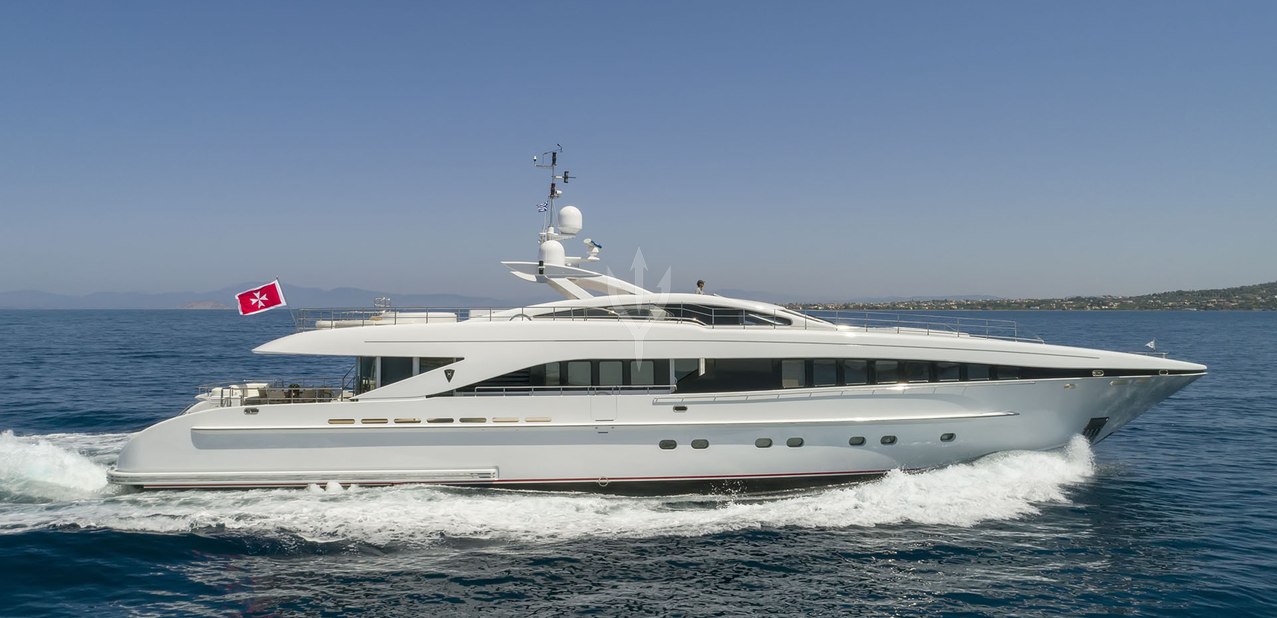 L'Equinox Charter Yacht