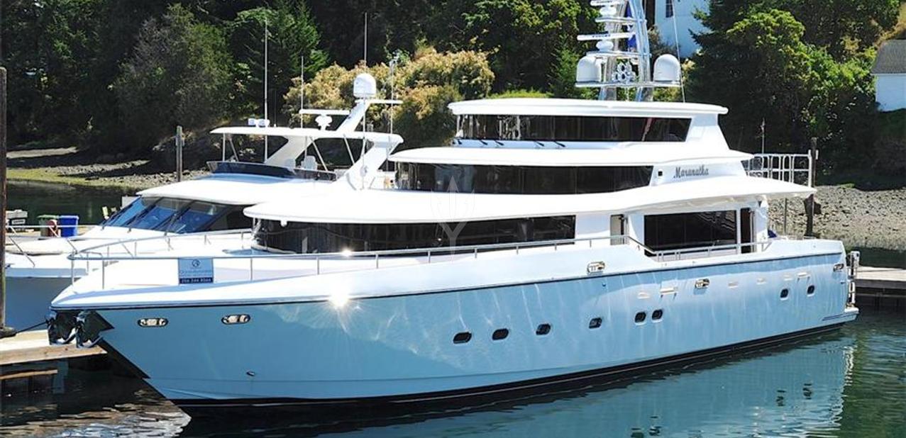 Luna Charter Yacht