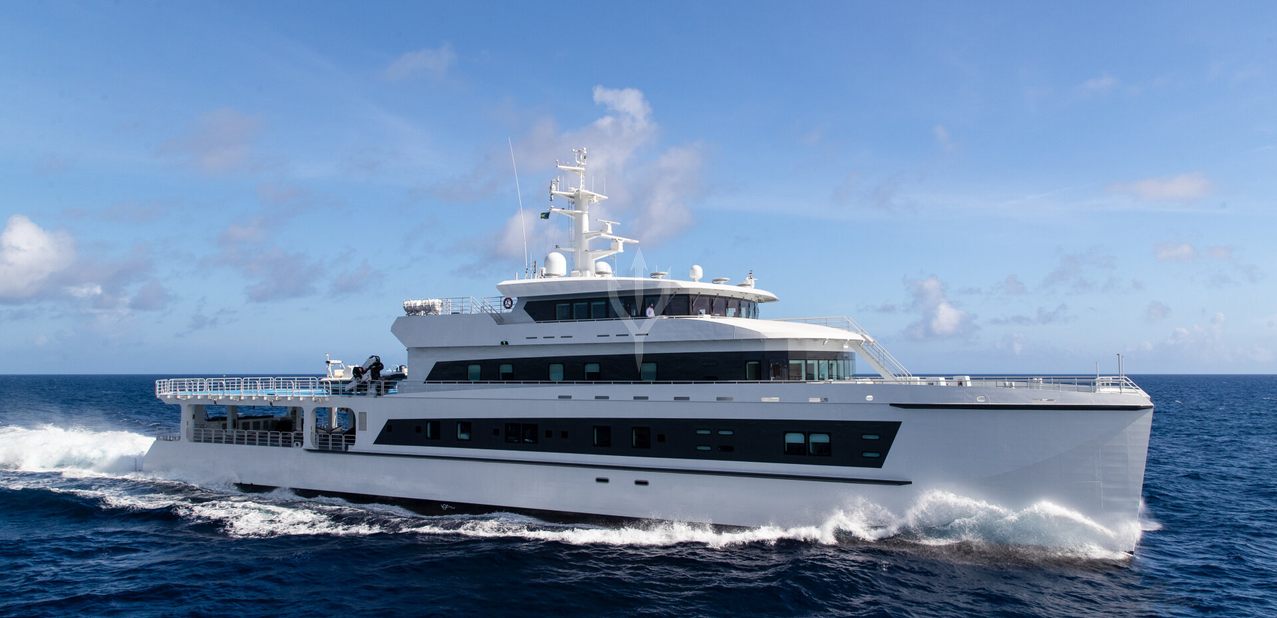 Wayfinder Charter Yacht