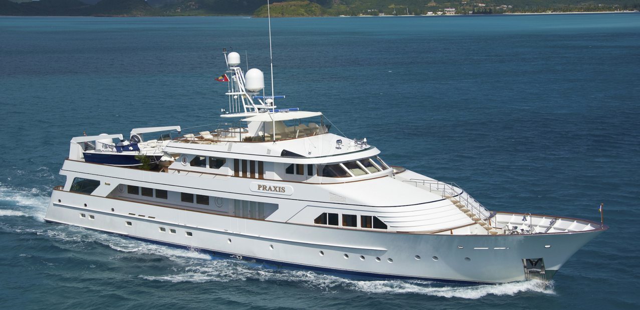 Praxis Charter Yacht