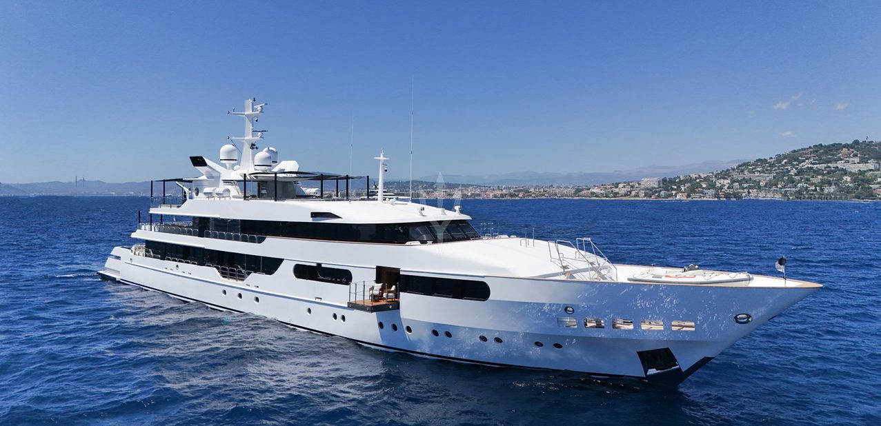 Magna Grecia Charter Yacht