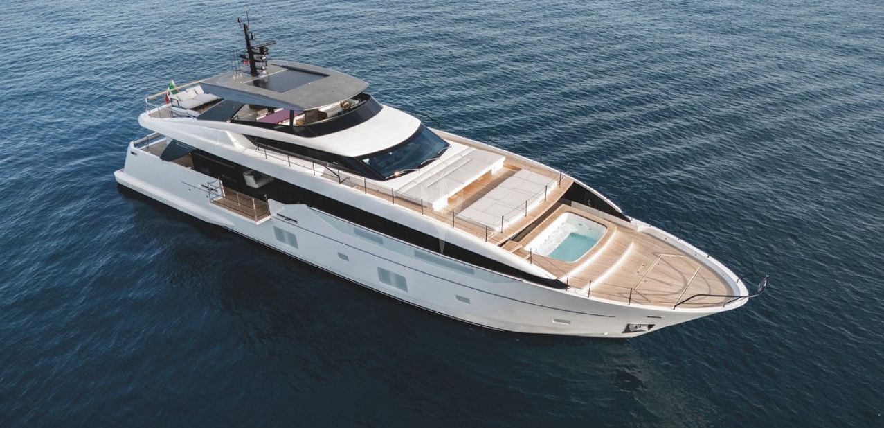 Amazing Grace Charter Yacht