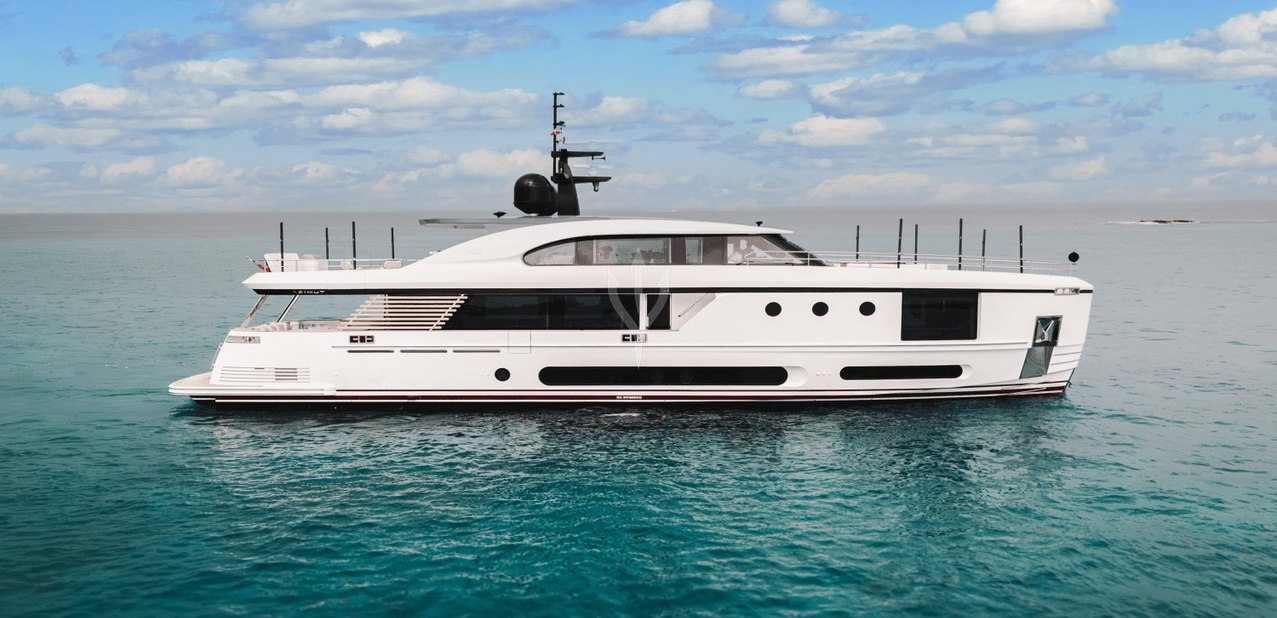 Llenadera Charter Yacht