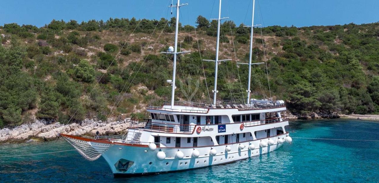 Almissa Charter Yacht