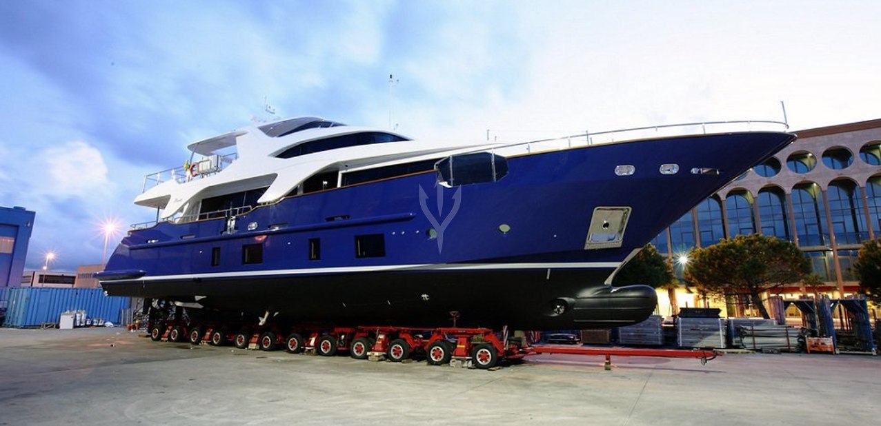 Blue Bay Charter Yacht