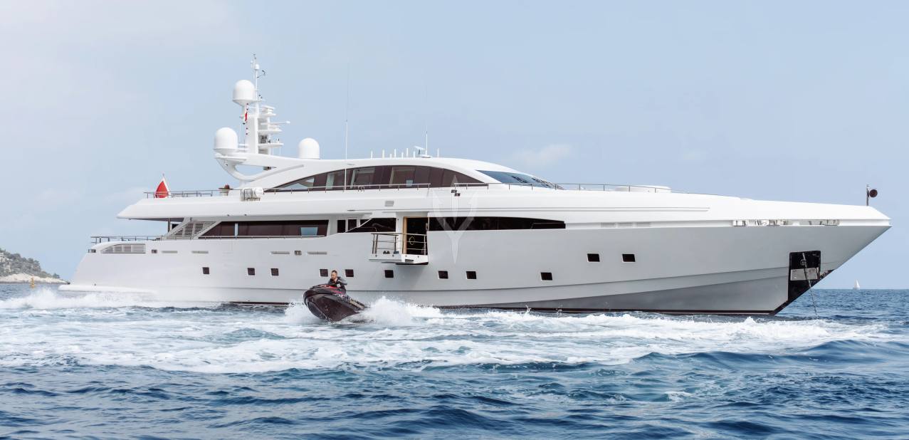 Bon Vivant Charter Yacht