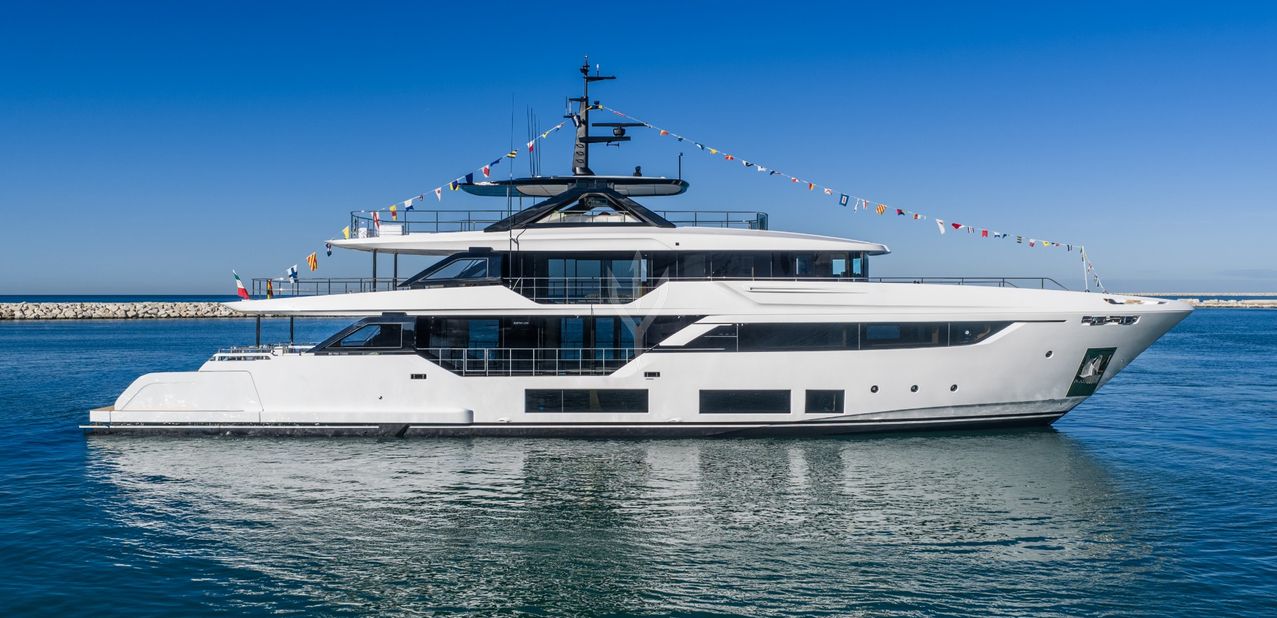 Zoya B Charter Yacht