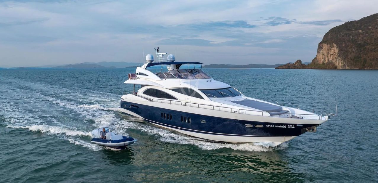 Major Affair Charter Yacht