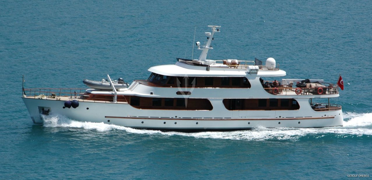 Etoile Charter Yacht