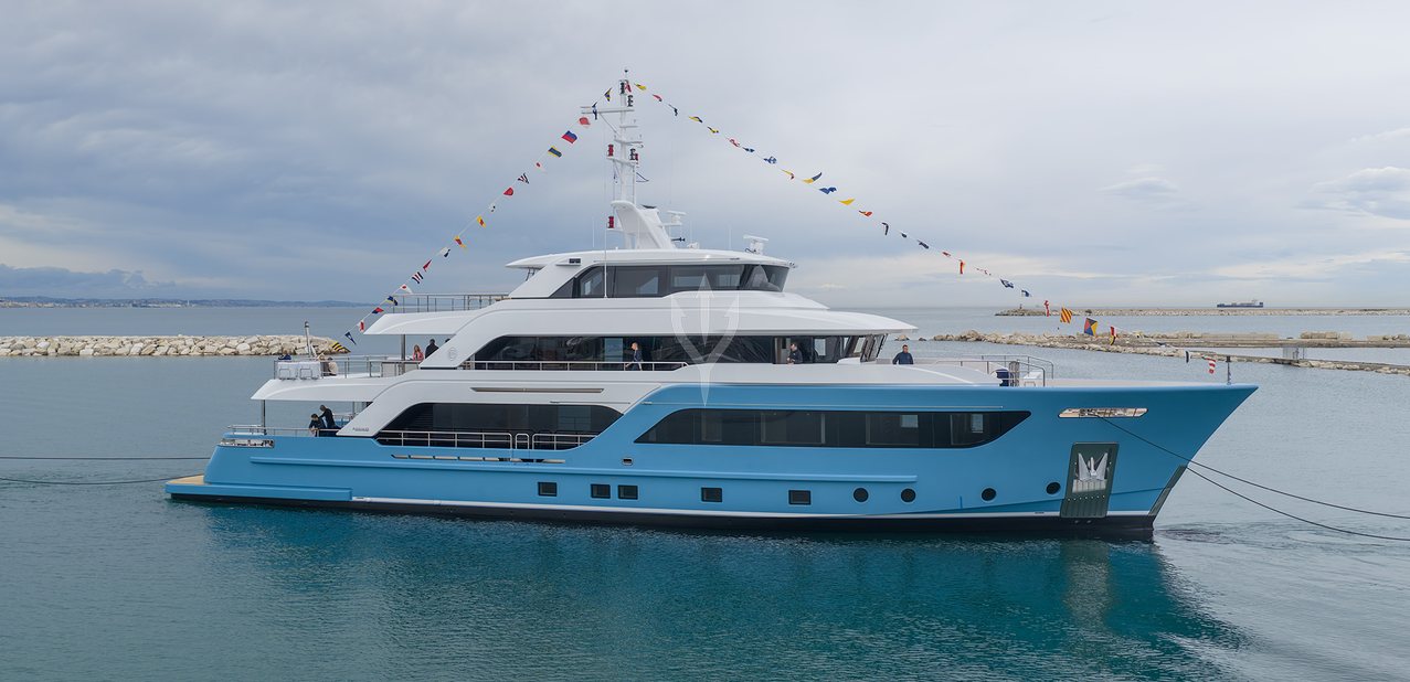 Presence Charter Yacht