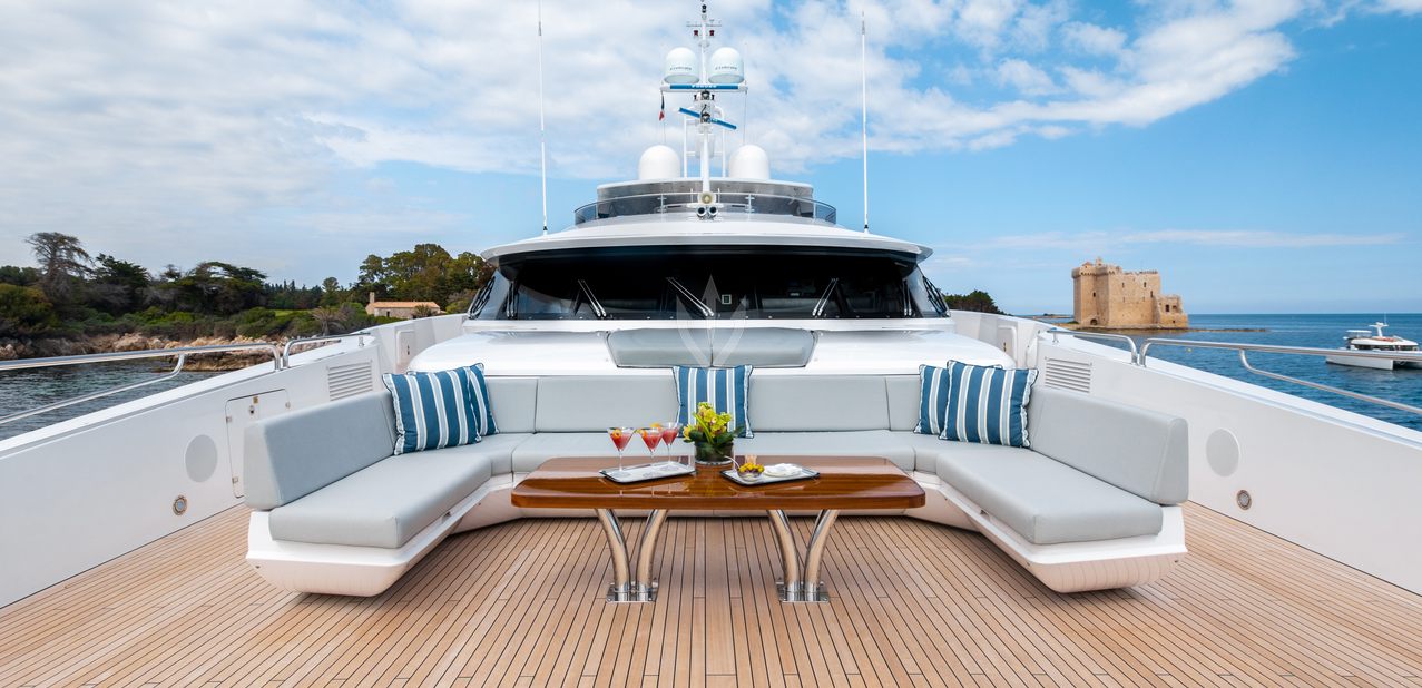 Deck Seating, ARADOS