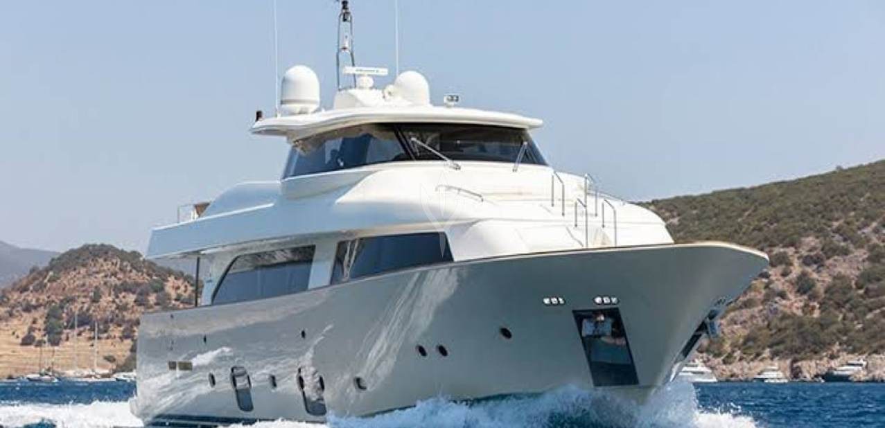 Akali Charter Yacht