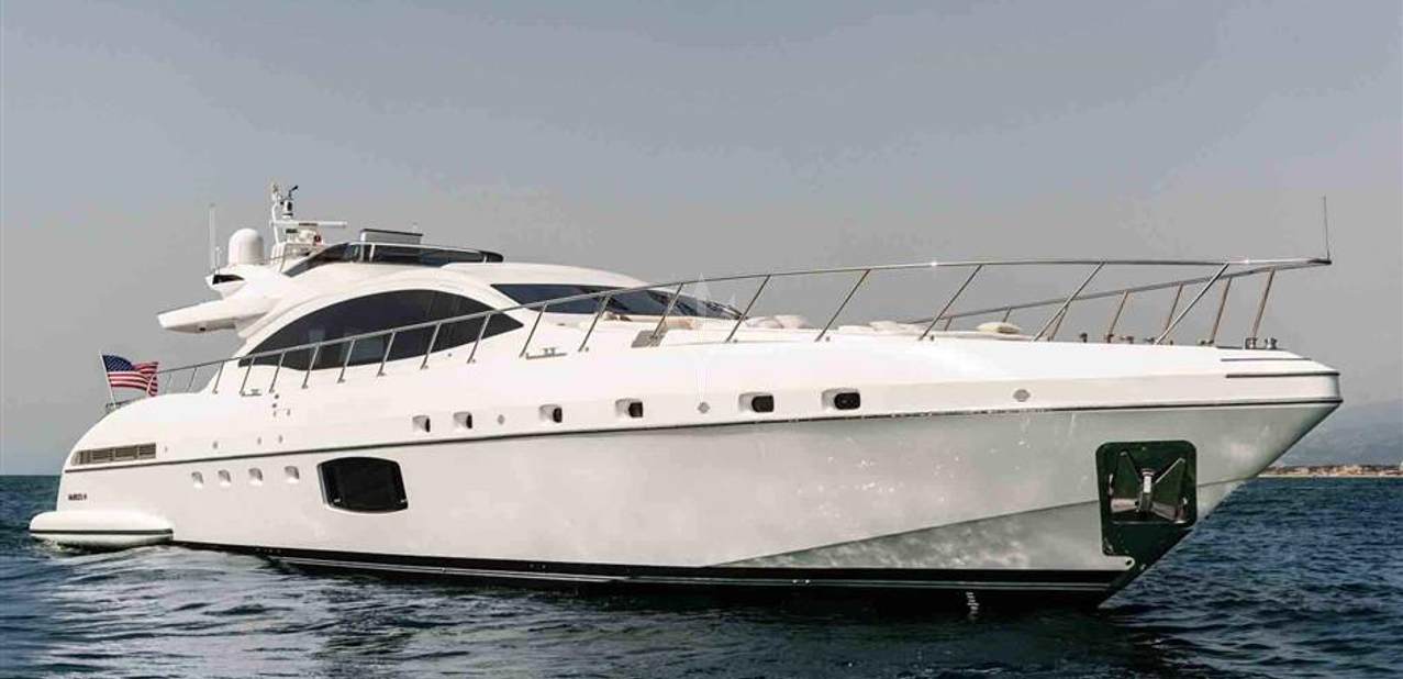 Mineless Charter Yacht