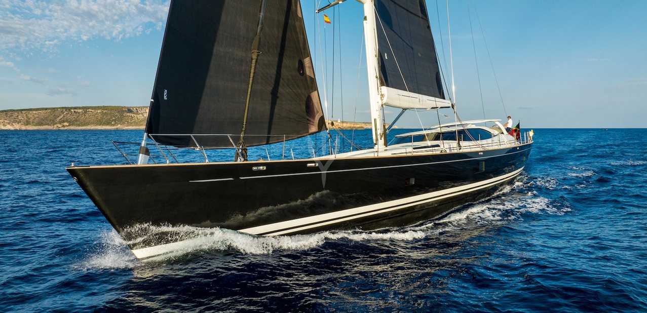 Dakota Charter Yacht