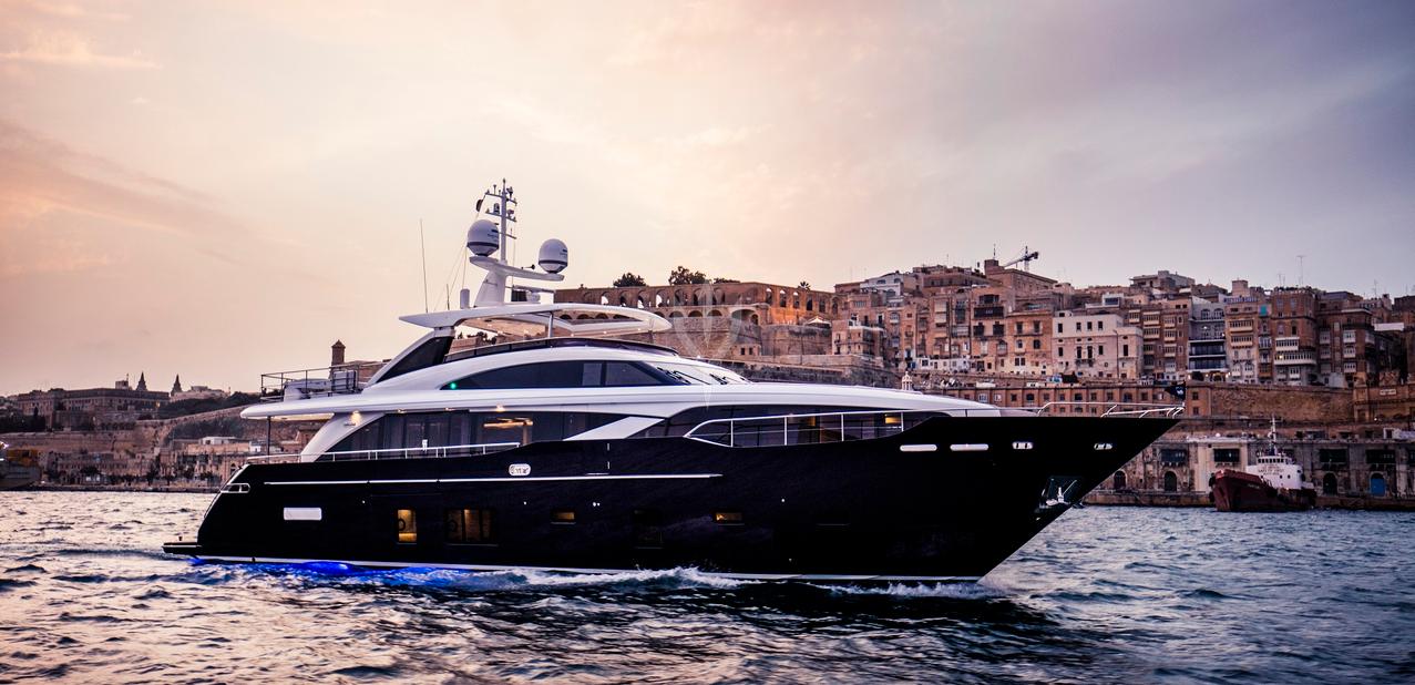 Bravo Zulu Charter Yacht