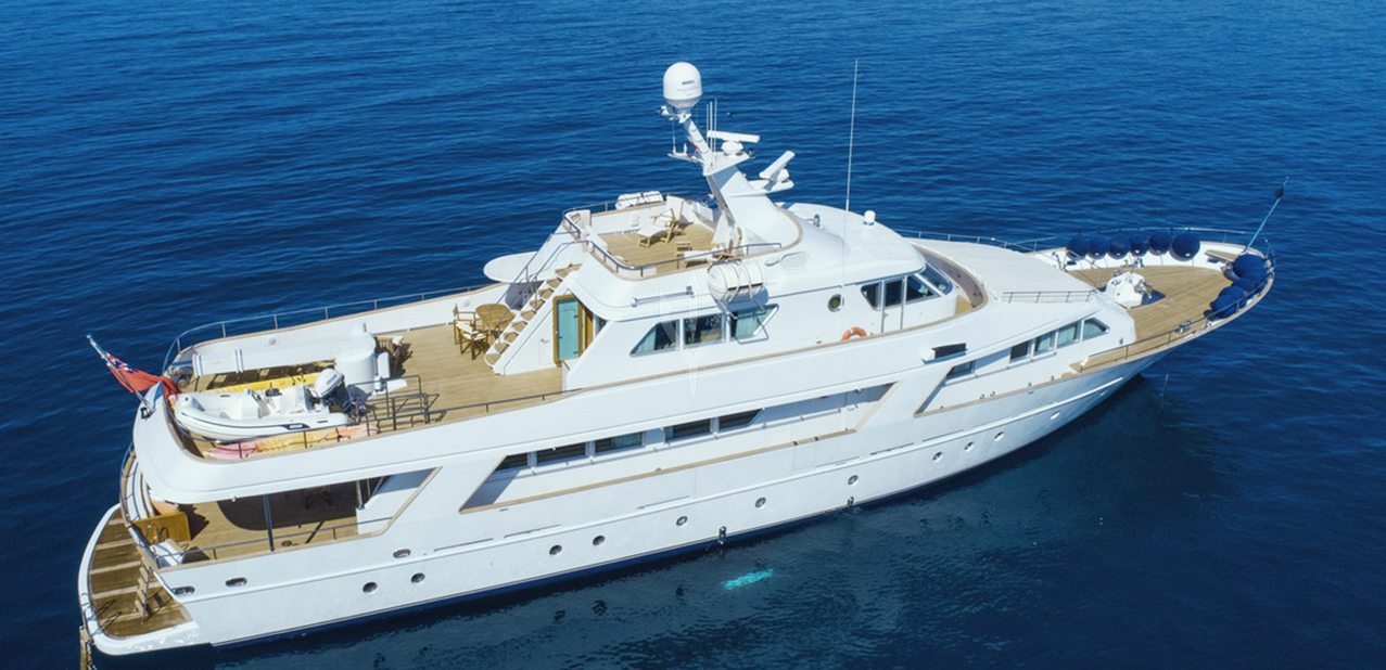 Freemont Charter Yacht