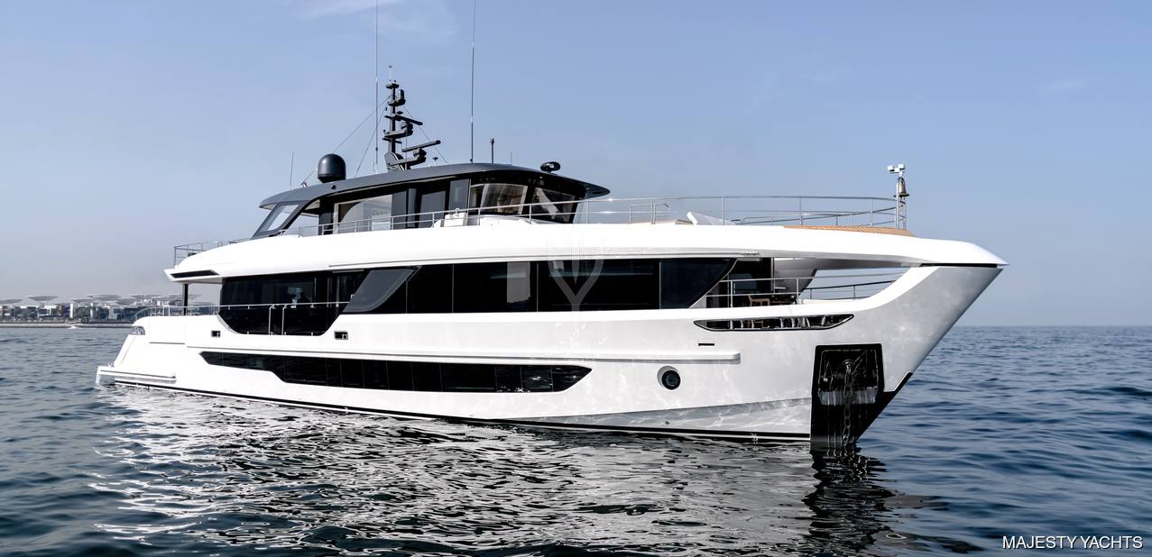 Dil Charter Yacht