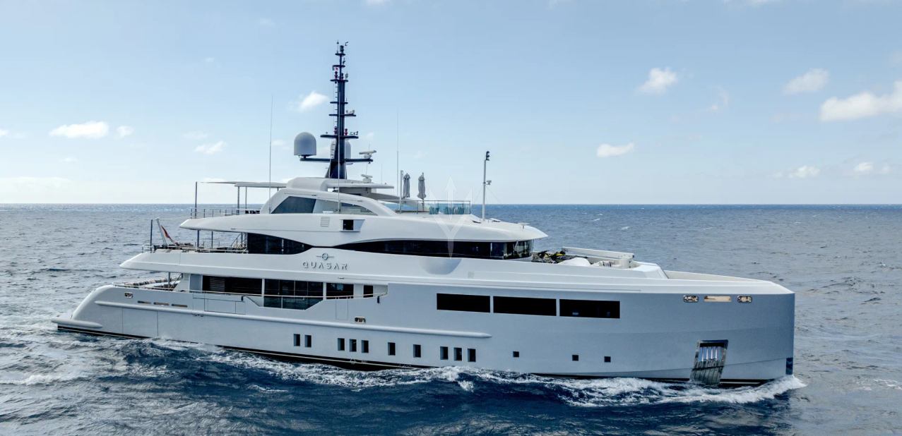 Quasar Charter Yacht