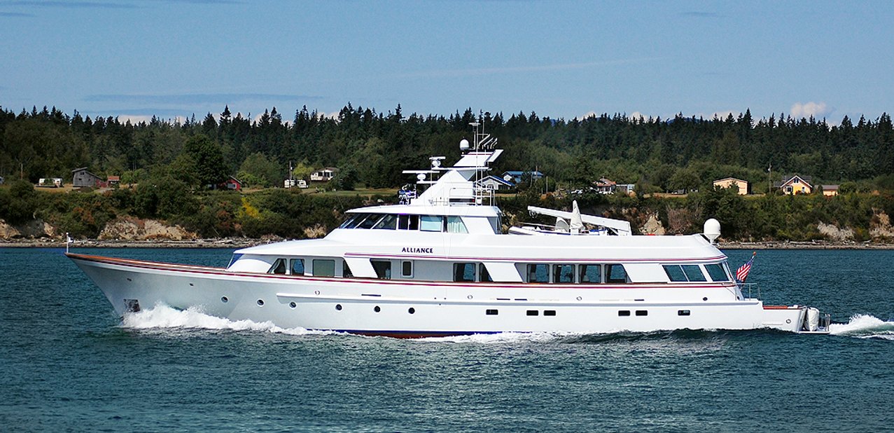 Alliance Charter Yacht