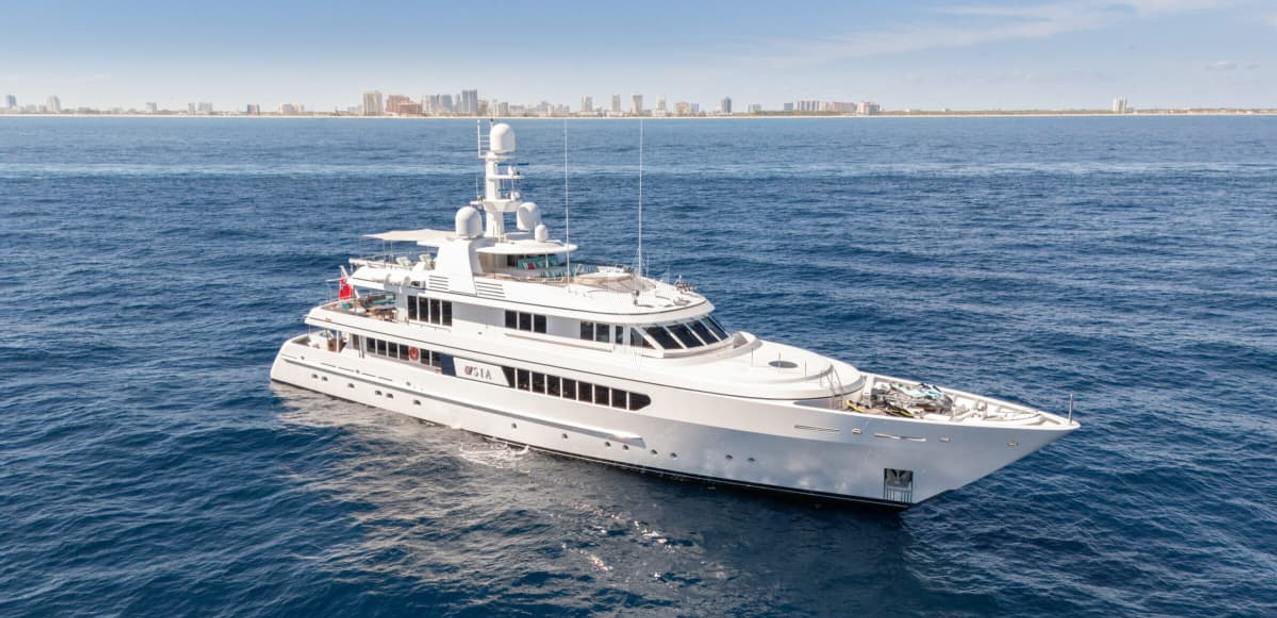 Octopus Charter Yacht