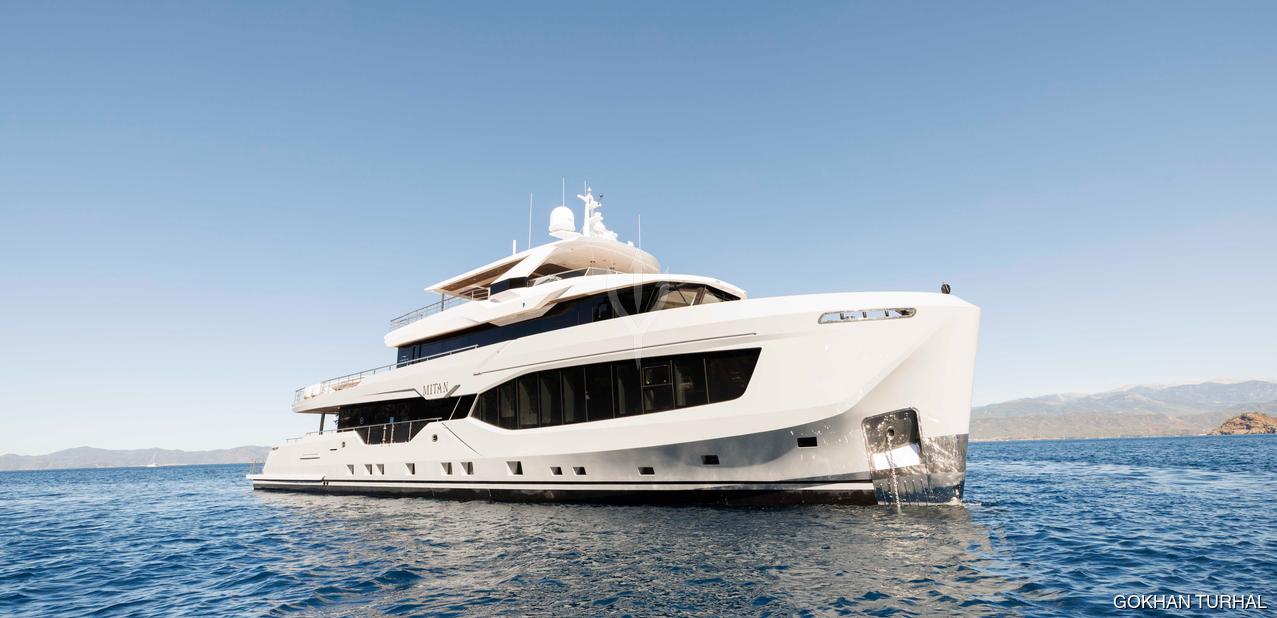 Mitan Charter Yacht