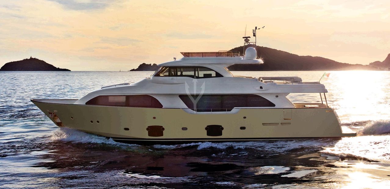 Navetta 26 C/16 Charter Yacht