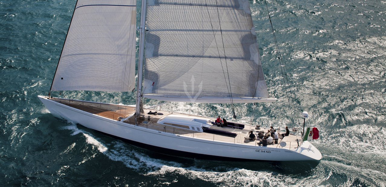 Adesso Charter Yacht