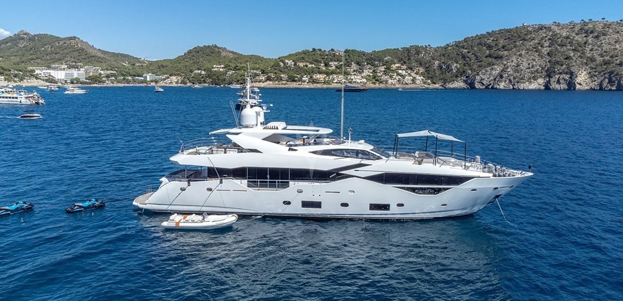 Noroader Charter Yacht