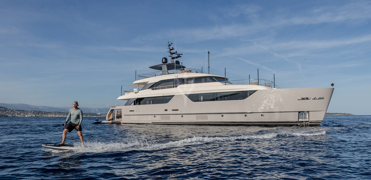 Seven Arrows Charter Yacht