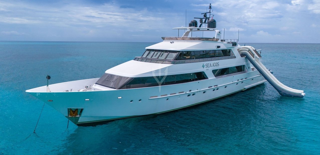 Sea Axis Charter Yacht
