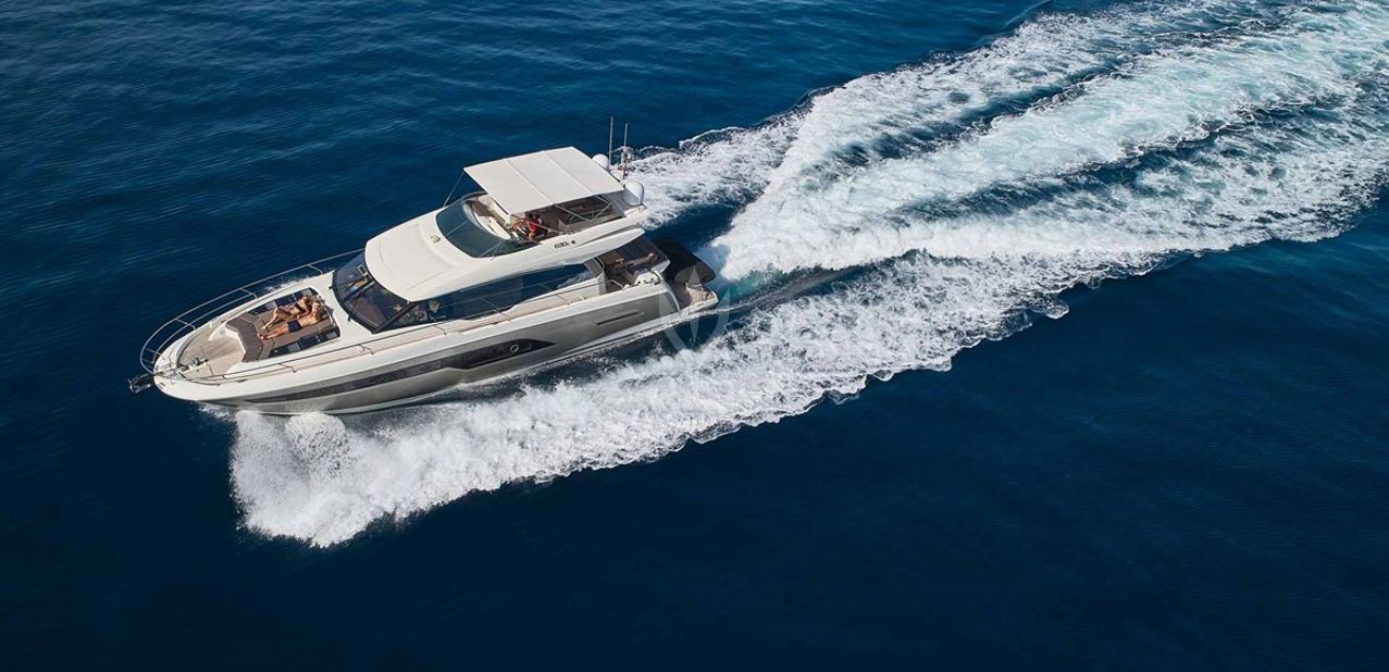Simull Charter Yacht