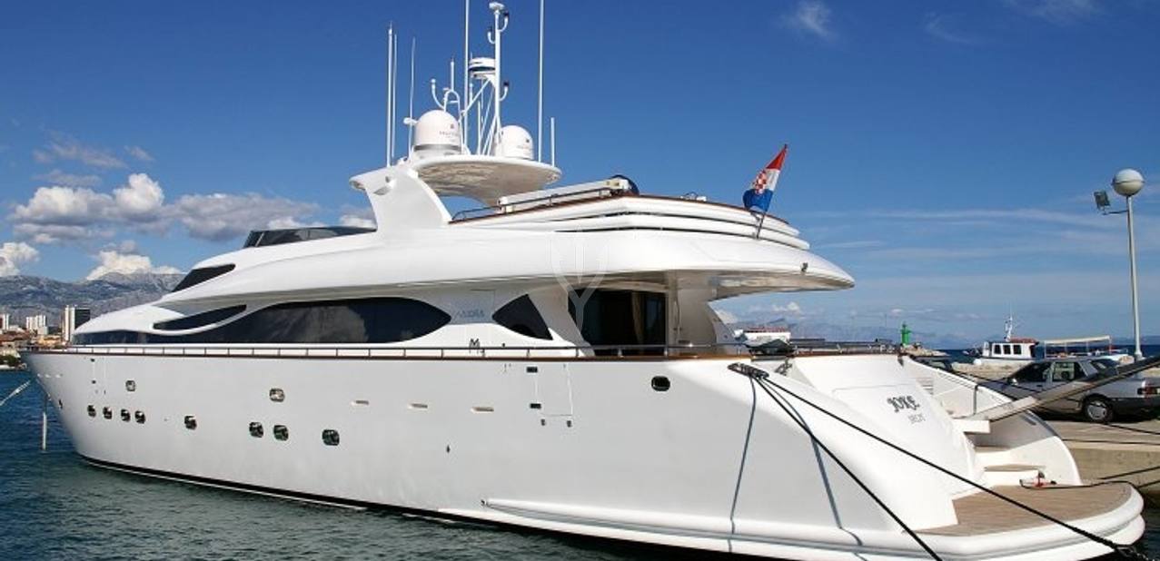 Sagitta Alba Charter Yacht