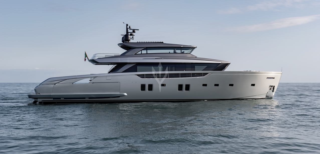 Moscardon Charter Yacht
