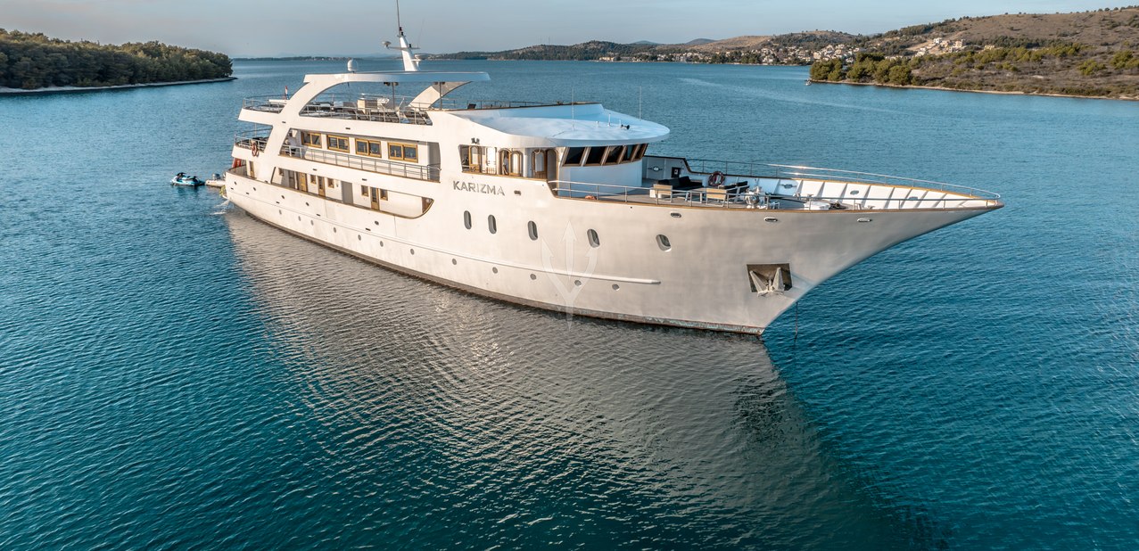 Karizma Charter Yacht