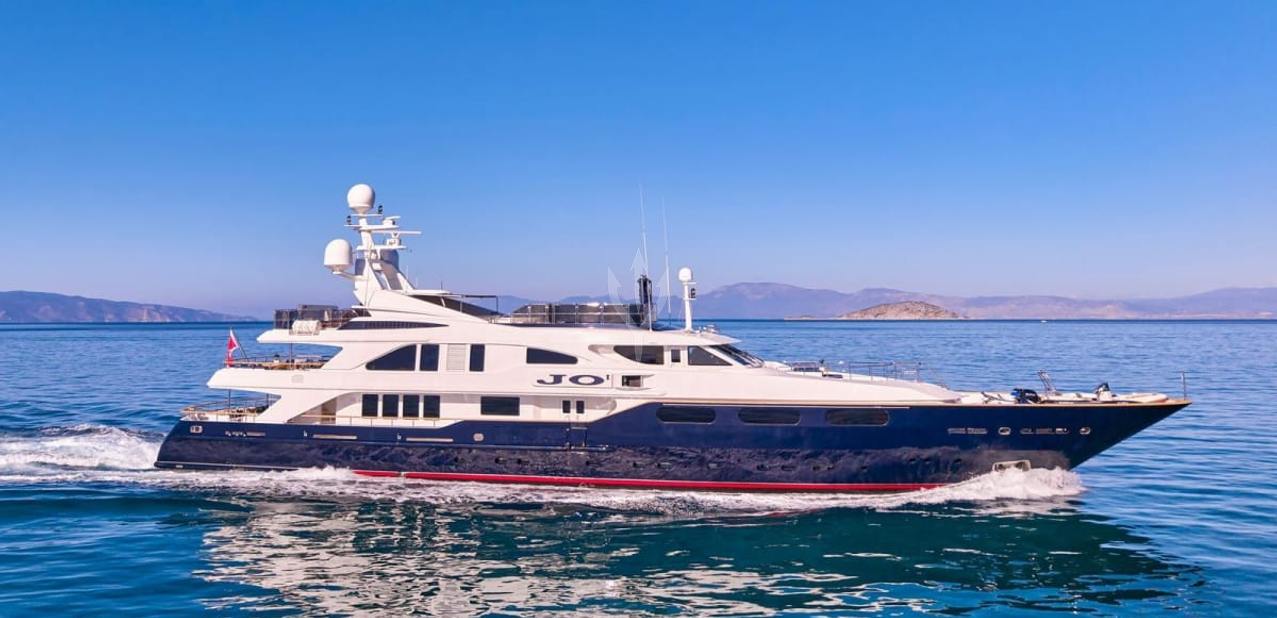 Jo I Charter Yacht