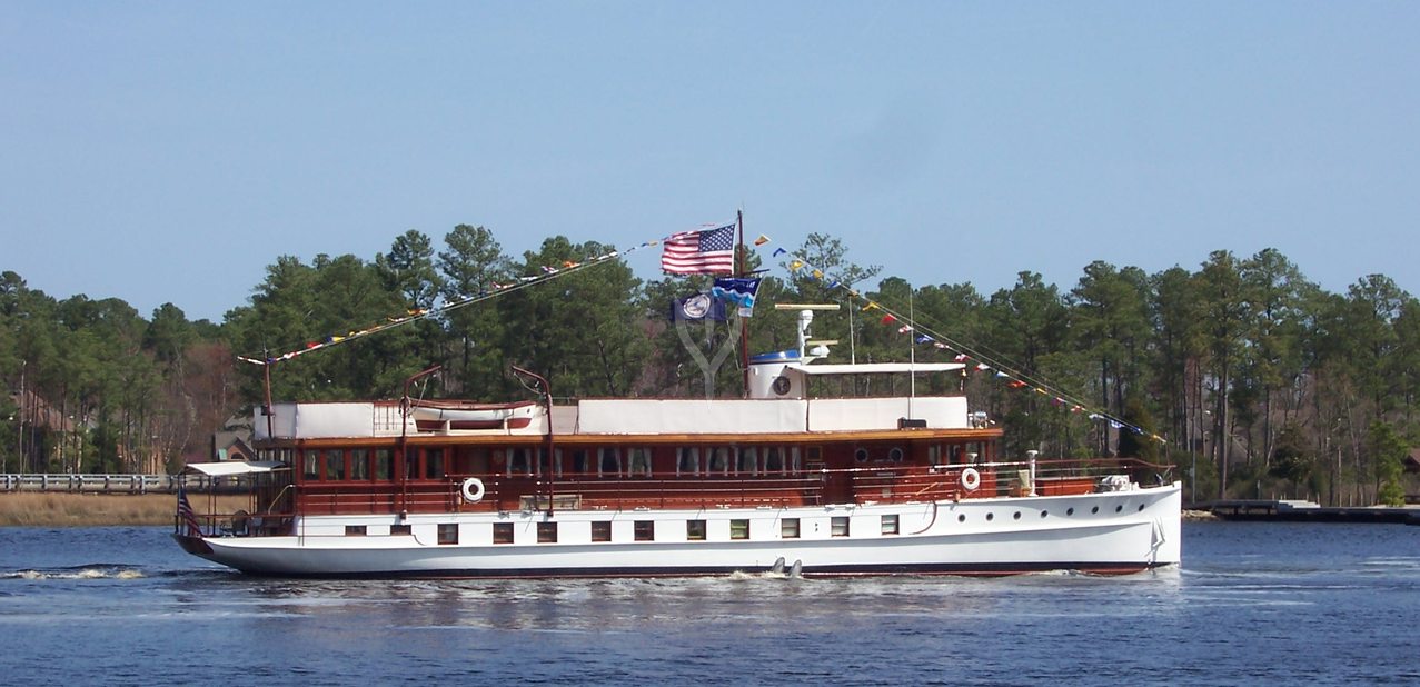 Sequoia Charter Yacht