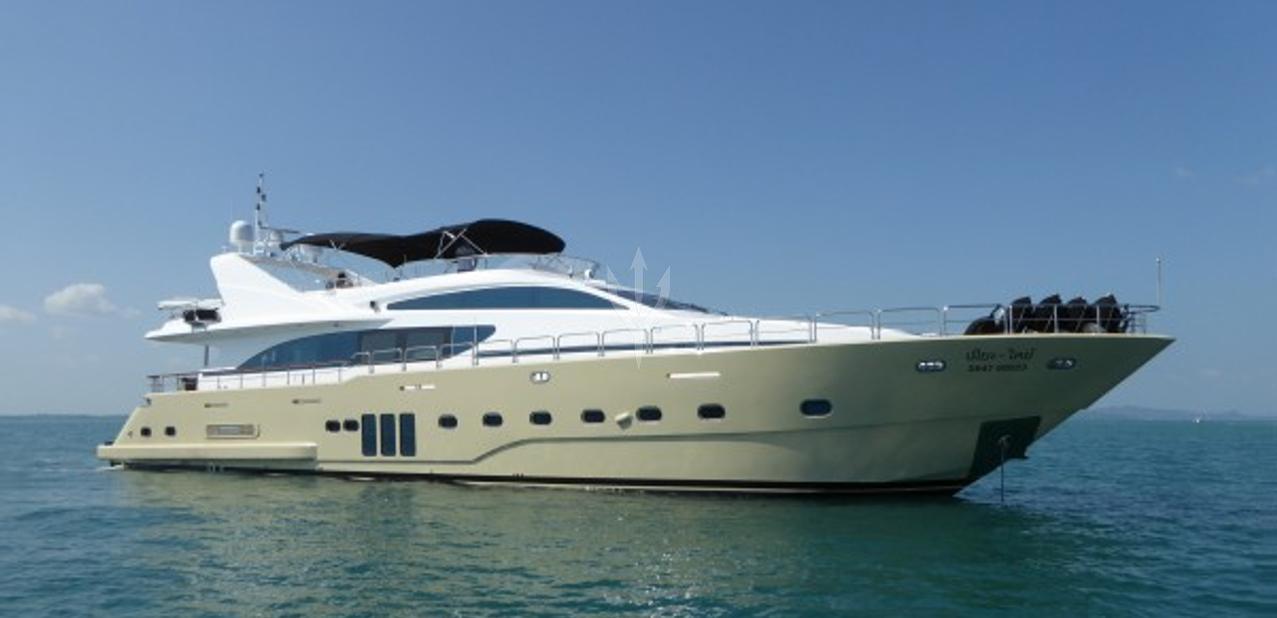 Mia Kai Charter Yacht