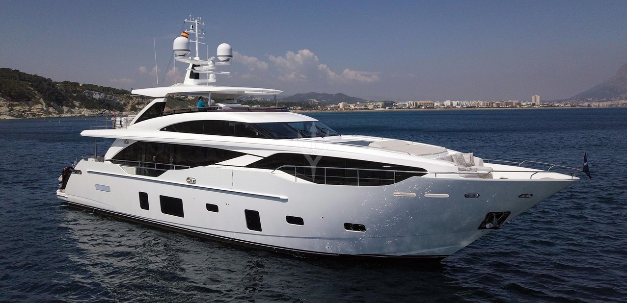 Ghost Charter Yacht