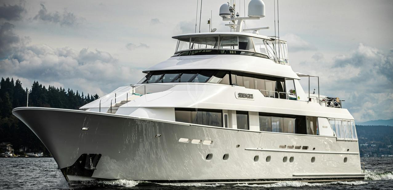 Serengeti Charter Yacht
