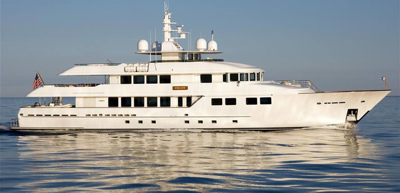 Ingot Charter Yacht